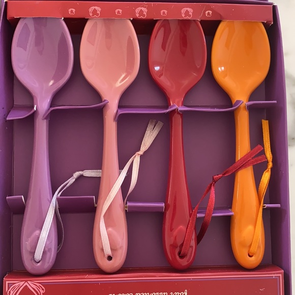 58 pieces - Williams Sonoma Rustic Heart dish set - Picture 6 of 8